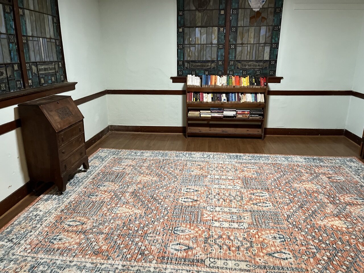 Library room available for small meetings and breakout sessions